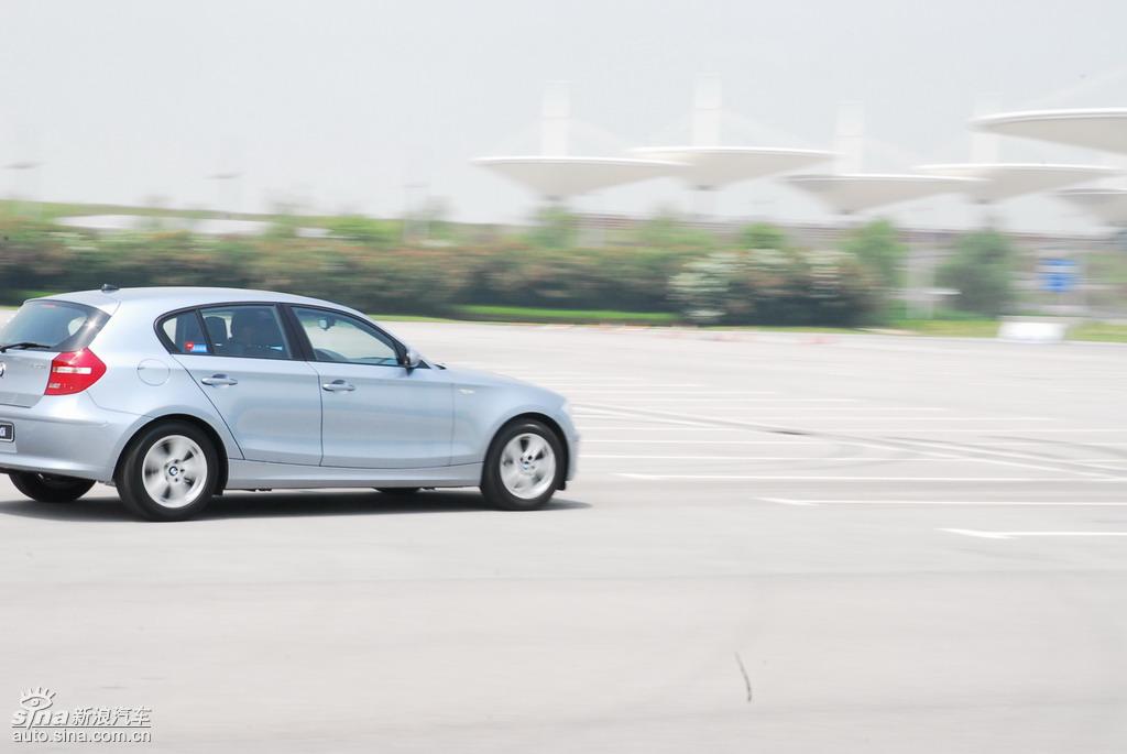 ����1ϵ��̬