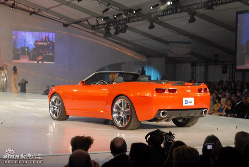 ѩ����Camaro Convertible���