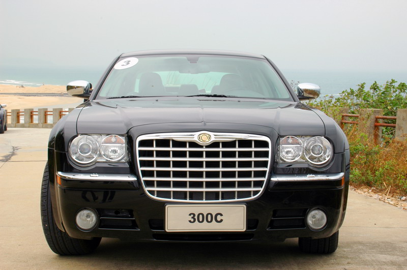 300C