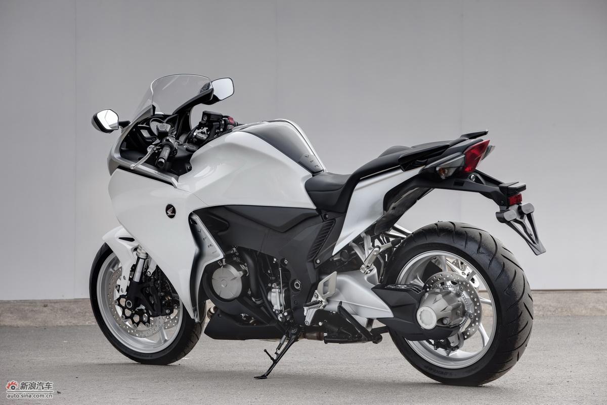 Honda VFR1200Fʽڹڷ ۼ۽25Ԫ