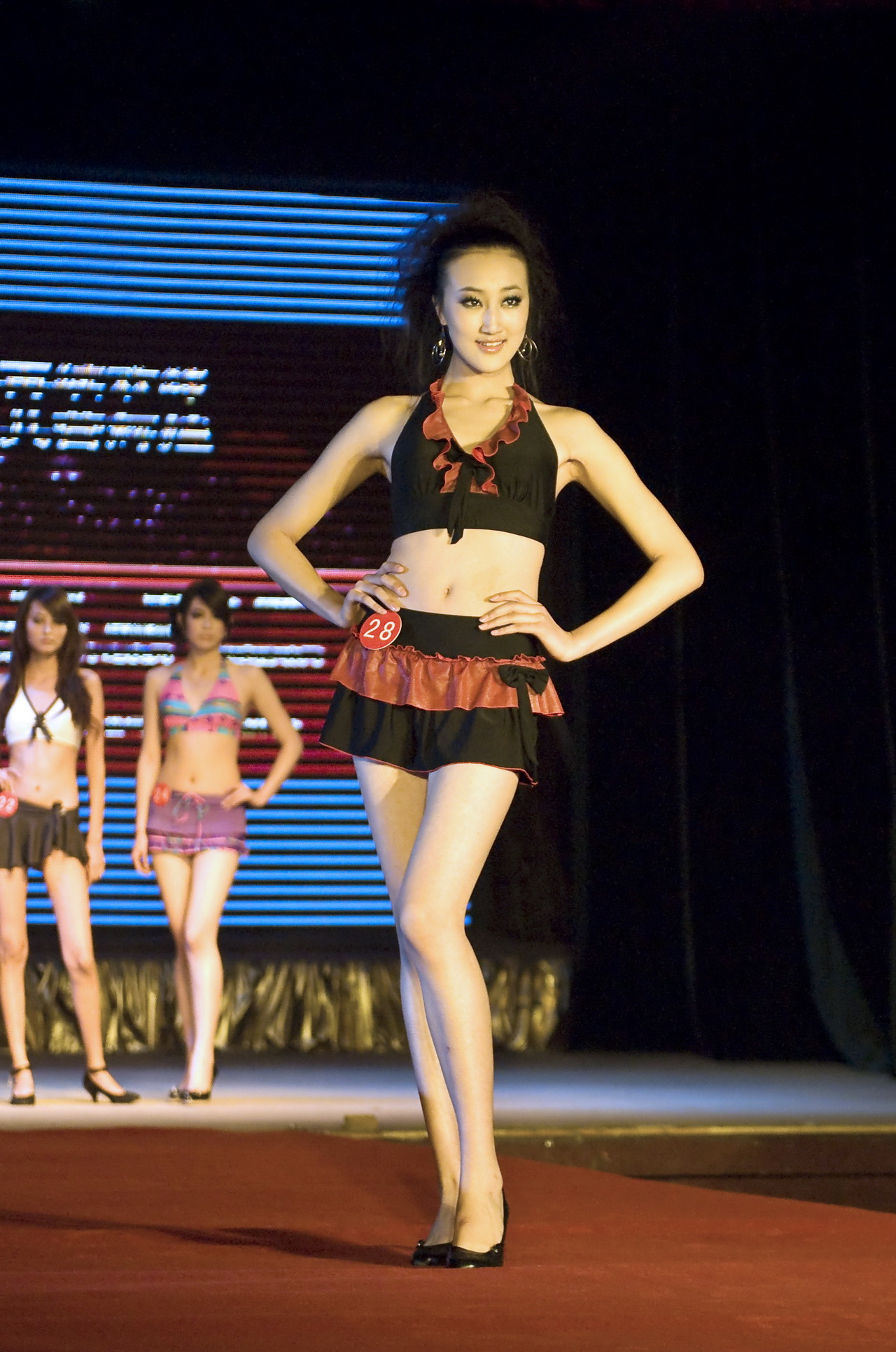 28��ѡ������