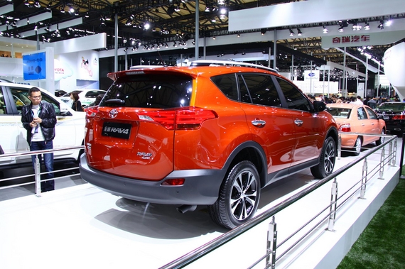 ȫRAV4