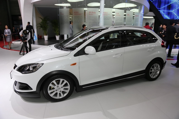 衢州奇瑞风云2两厢最高优惠2千元 现车足_衢州