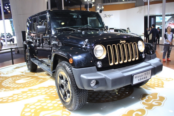 纯种越野悍将 牧马人多款颜色现车到店