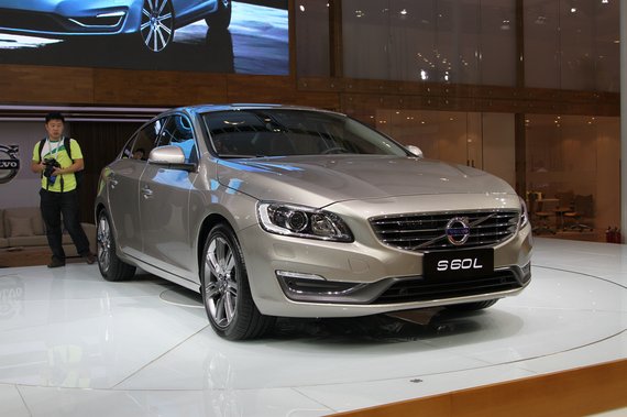 2014ֶS60L