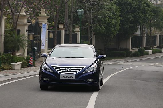 2011款索納塔八 2011款索納塔八