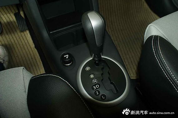 2011款雨燕