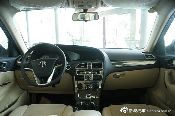 2012款中华V5
