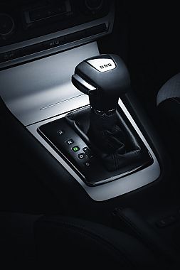 2010�����JRS2.0TSI���