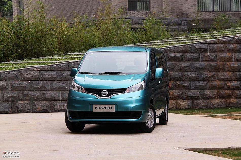 NV200