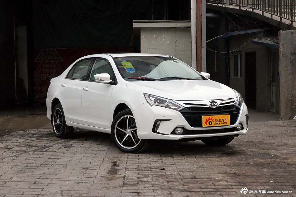 比亚迪秦补贴7.65万元 少量现车销售_深圳车市