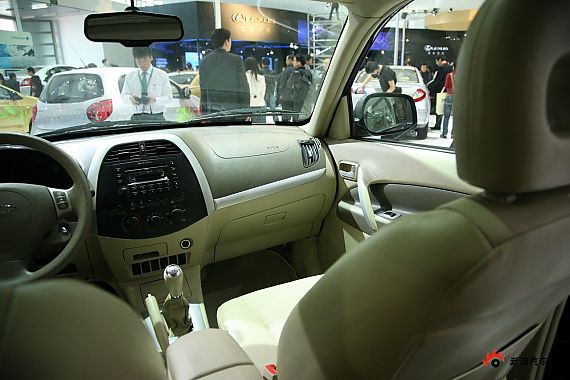 奇瑞瑞虎3 奇瑞瑞虎3