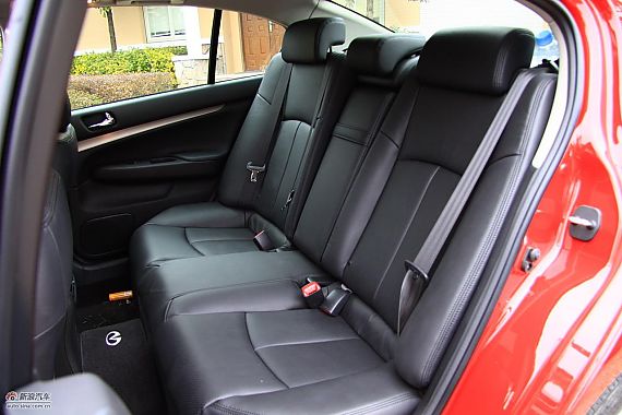 英菲尼迪G25內飾實拍圖