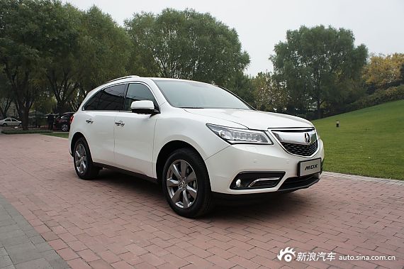 讴歌MDX最高现金优惠5.6万 少量现车销售