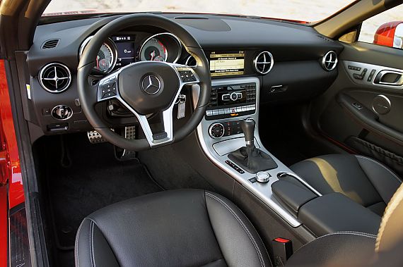 2012款奔馳SLK350 2012款奔馳SLK350