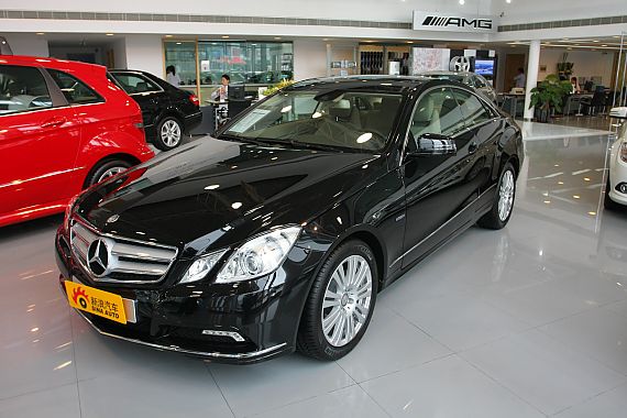 E260 CGI Coupe ʱ