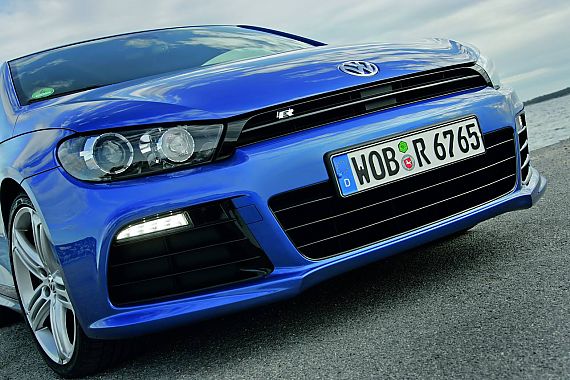 尚酷最高优惠7.62万元  店内少量现车