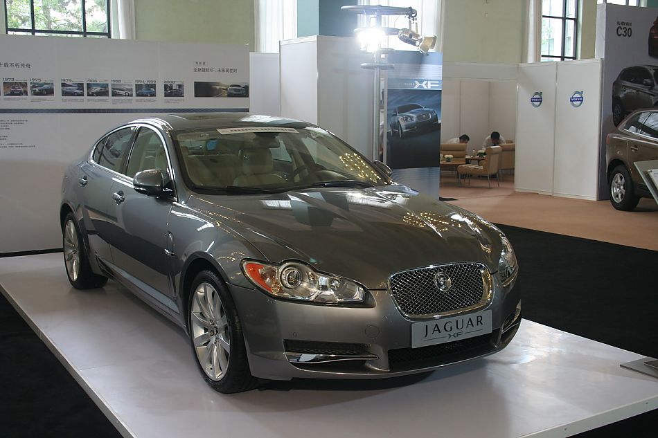 ݱJAGUAR XF