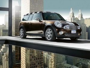 MINI Cooper Clubman Excitement