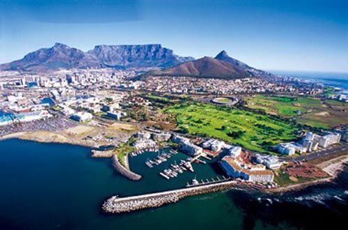Cape Town's iconic landscape of Table Mountain
