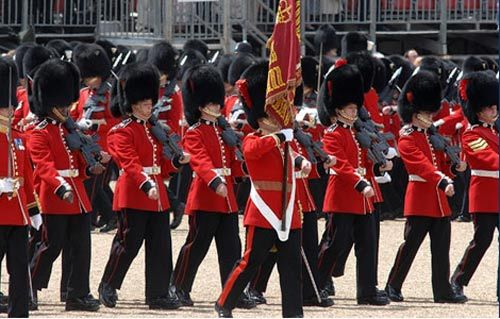 Buckingham Palace changing of the guard ceremony