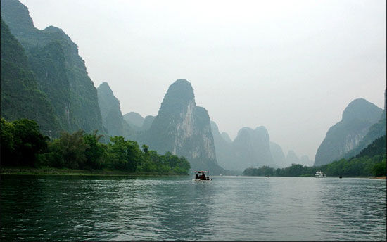漓江漂流是很好的享受