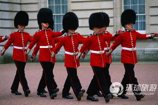 Bermingham palace guard ceremony