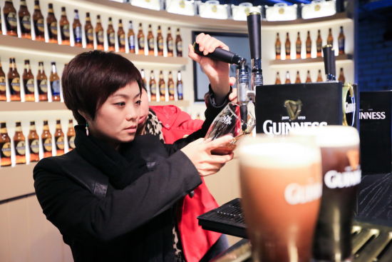 潘潘猫:酷爱美食的80后女孩倾情演绎爱尔兰之