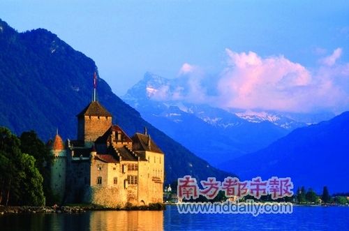 In Switzerland, can experience the most unforgettable trip to a landscape of lakes and mountains