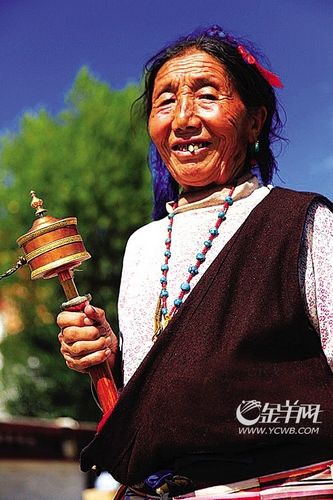 拉萨转经祈福