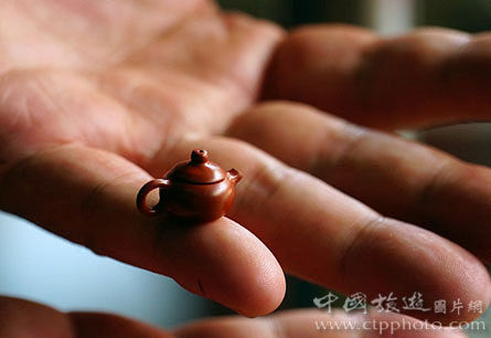 ԣÃ(ni)չʾخa(chn)ƷСء Sͼt z