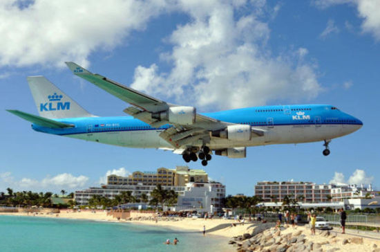 盘点世界最危险机场:直布罗陀机场等