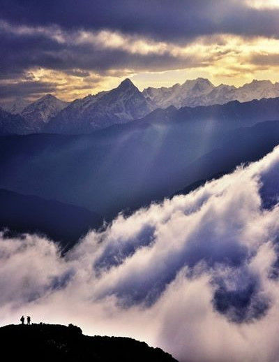 四川避暑清凉游 牛背山云端望尽蜀中名山