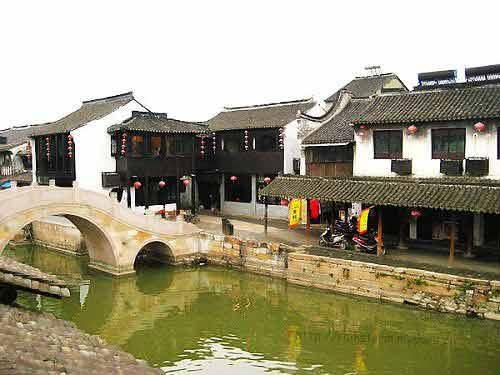 自驾车水乡古镇