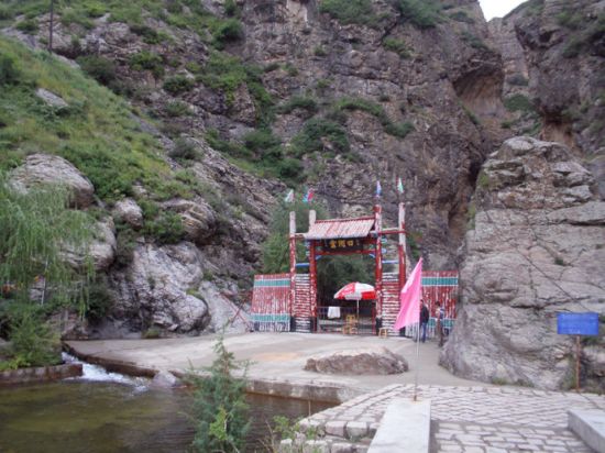 畅游金河口景区 览蔚县小五台山