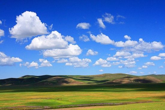 玩转乌兰浩特 游走<em>科尔沁</em>大<em>草原</em>_新浪旅游_新