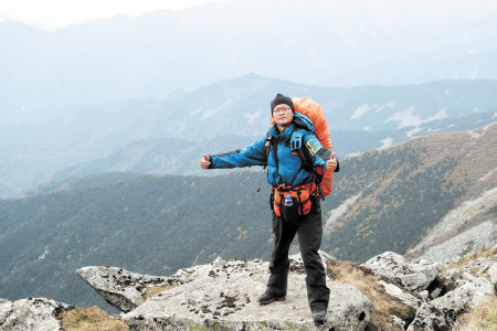 没有比人更高的山 湘潭男子6年登40多座高山