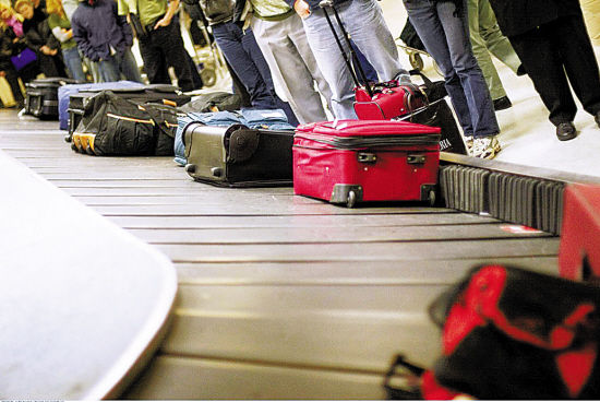 乘机旅客行李 超5公斤需办托运