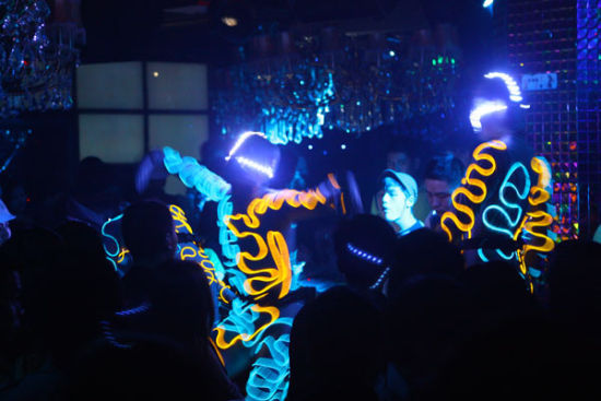 夜的霓虹最绚烂 西安五大精彩夜店