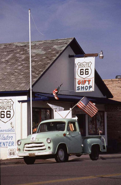 ¶ӵ66Ź·Ʒ(Delgadillo's Route 66 Gift Shop)