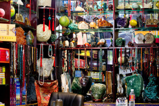 在千年古道八廓街头让您感受历史沧桑