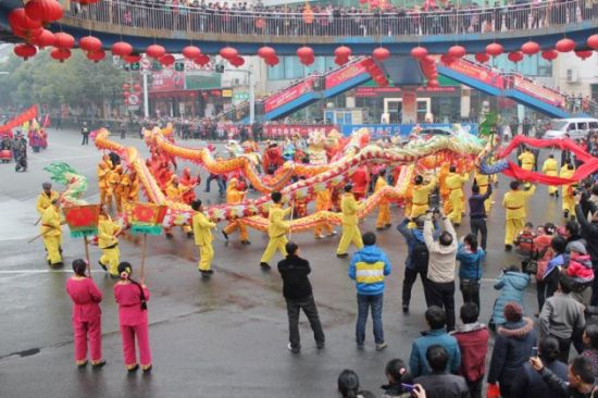 体验特色过年习俗之旅 带你玩转60天超长寒假