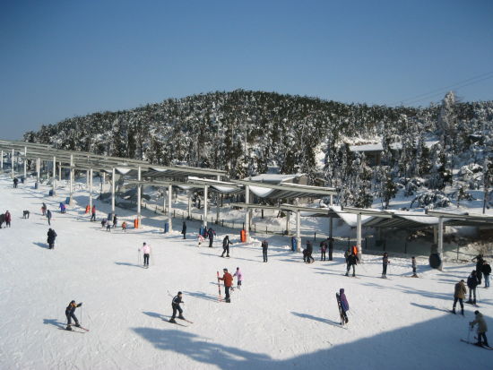 商量岗滑雪场