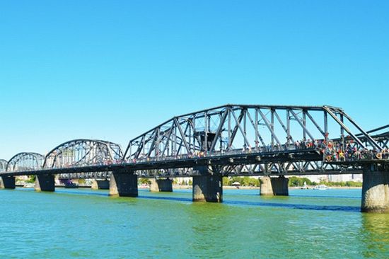 见证国境线上的岁月沧桑 鸭绿江断桥(2)