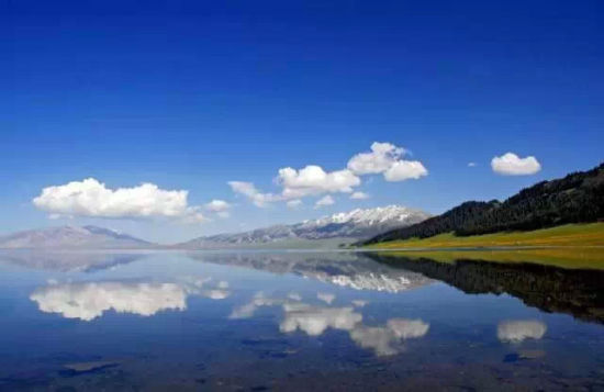 鲜为人知的新疆最美地:赛里木湖