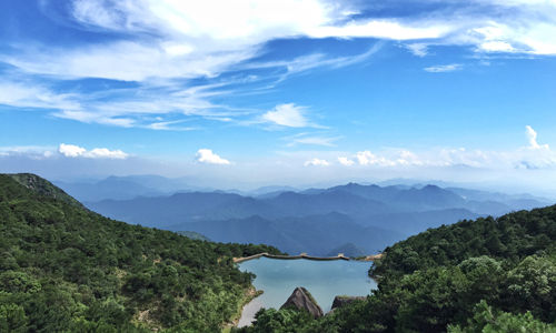 海鲜城门头_三亚海鲜城_近江海鲜城在哪里(4)