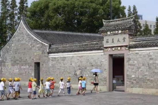 访镇海名人故居 斯人已去楼台犹在