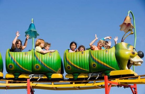 听说,哈尔滨万达乐园被妈妈群刷屏了