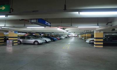 浦东国际机场地面交通指南:停车场