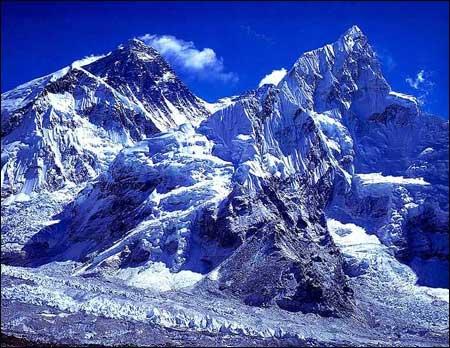 世界七大自然奇观:世界最高峰珠穆朗玛峰